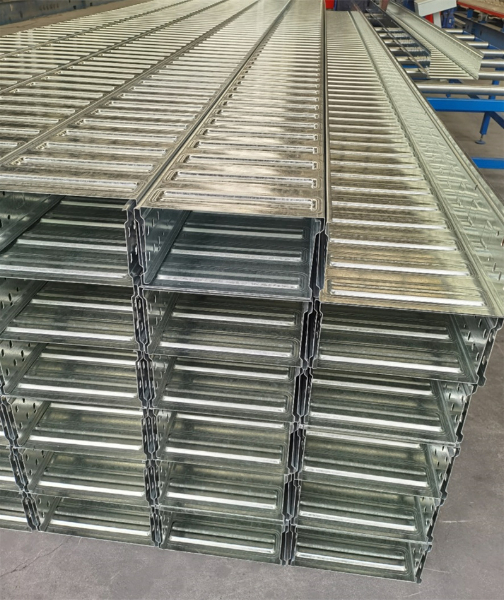 节能瓦楞电缆桥架